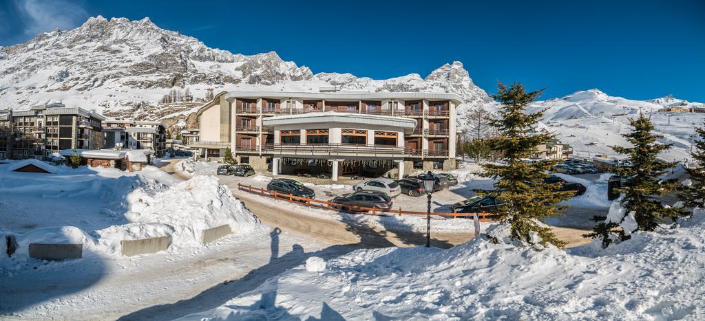 Hotel Europa Breuil-Cervinia Exterior photo